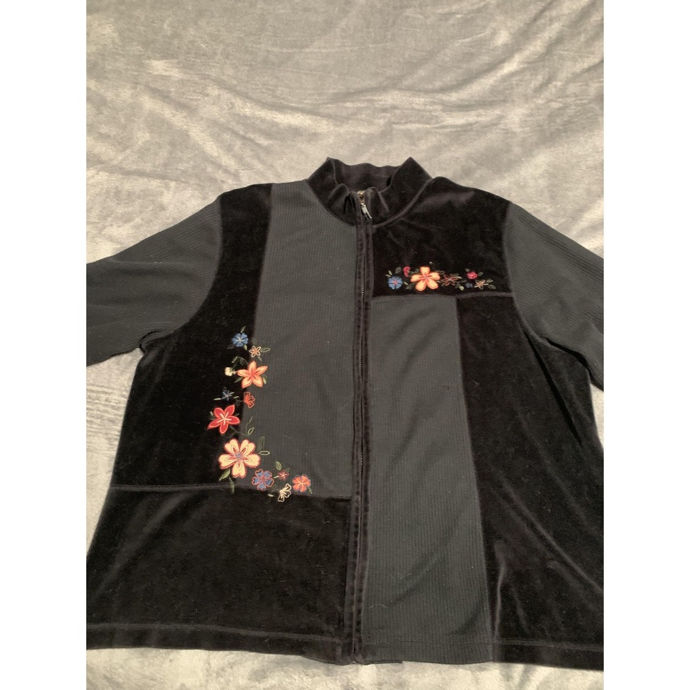 Erika‎ Jacket Womens 2XL Black Floral Embroidered Zip Up Velvet Knit Plus Size